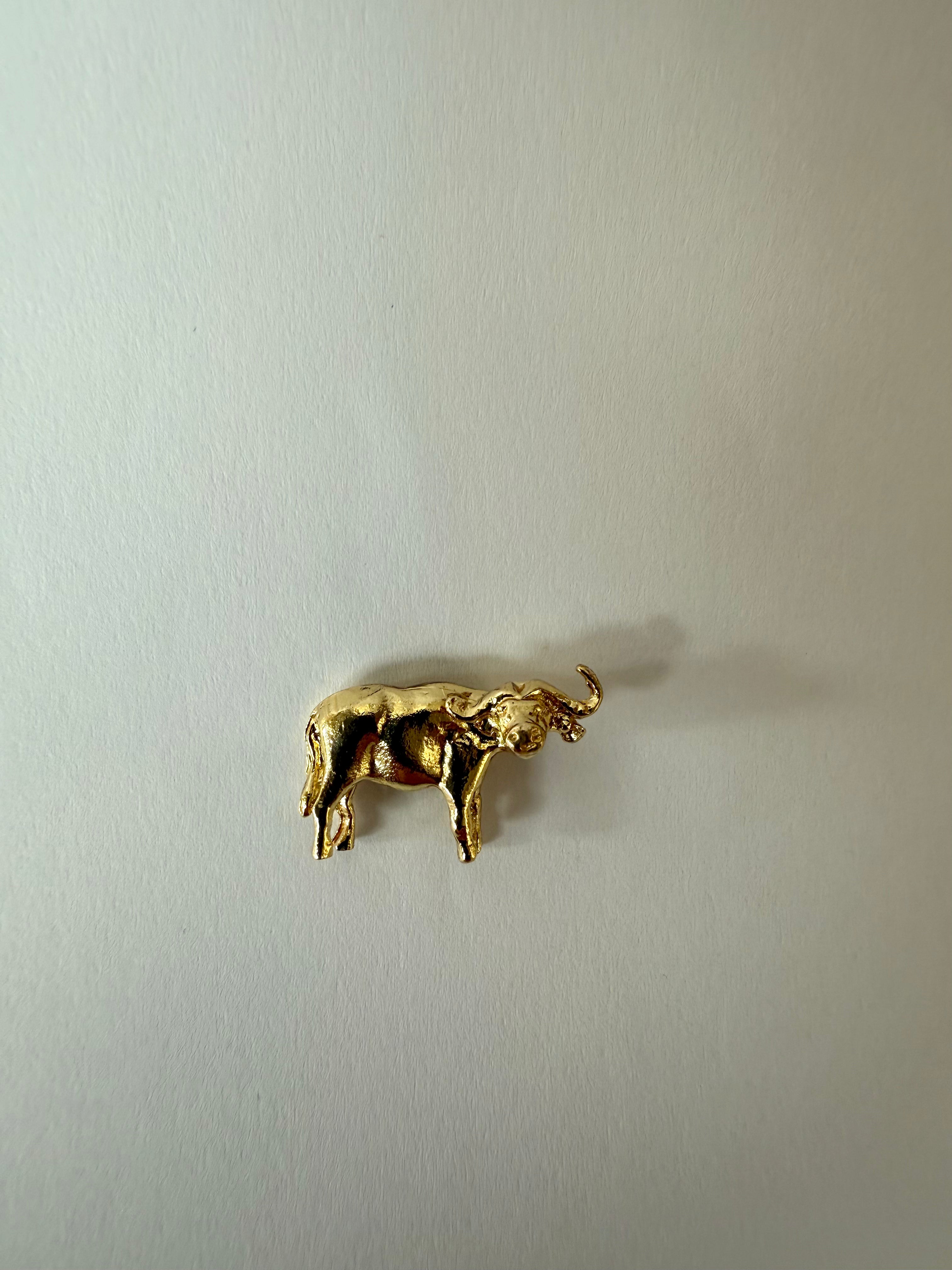 Väike Buffalo pin