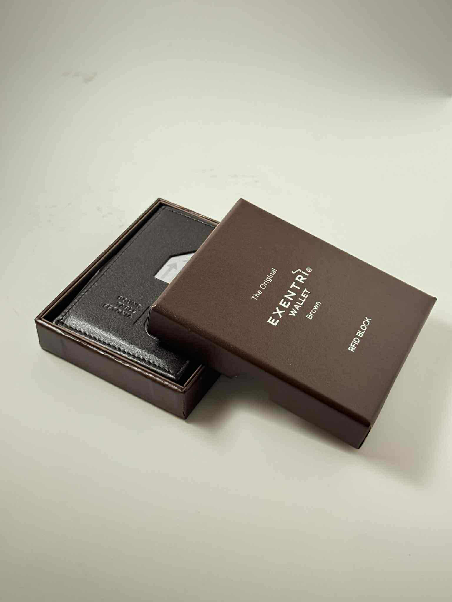 Exentri Wallet – Round Table Estonia erimudel